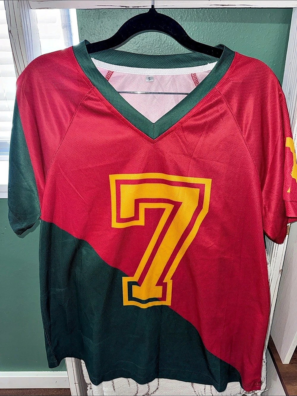 Color Block Number 7 Jersey Size Small Like New